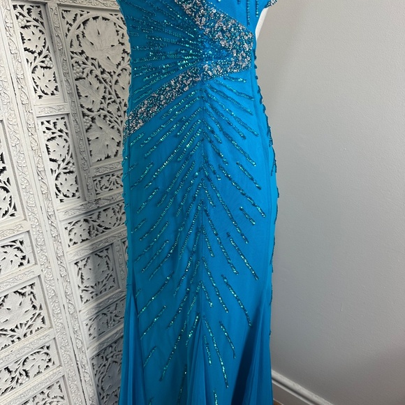 Cecily Brown Sequin Beaded Fairycore Blue Strapless V Neck Formal Prom Dress - Picture 4 of 13